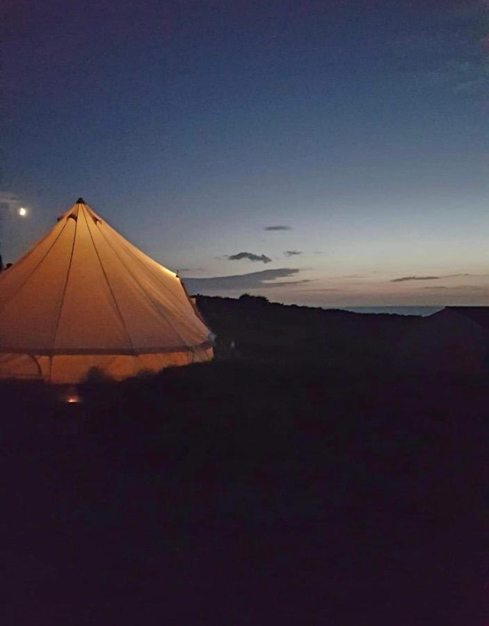 Coastal Stay Bell Tent Porthgain Esterno foto